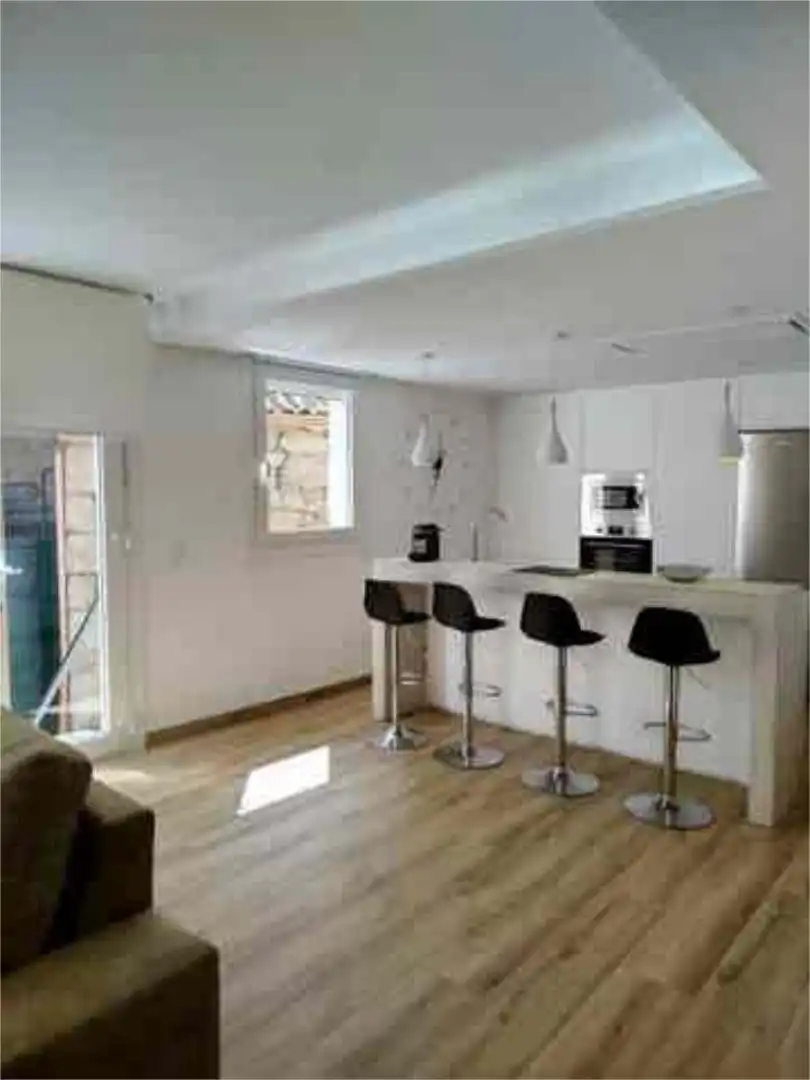 Cuina de Pis de lloguer en Vimianzo amb Calefacció, Jardí privat i Moblat