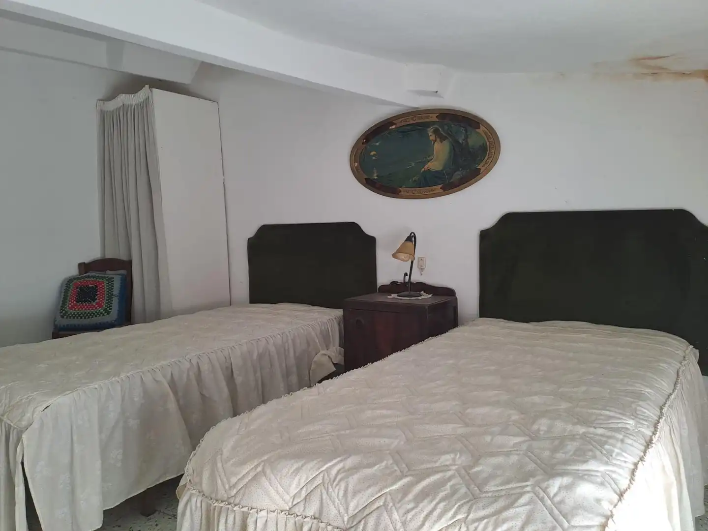 Casa adosada en venta en Calle Barriocampo, 27, Alesanco Habitación de Casa adosada en venta en Alesanco con Amueblado