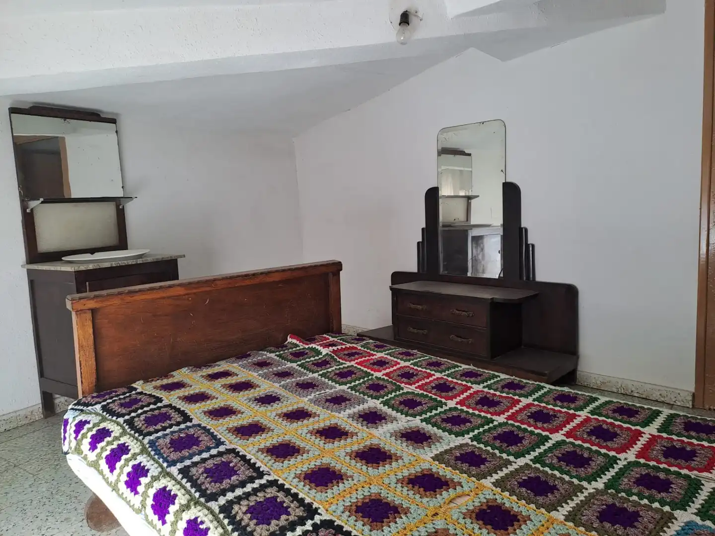 Casa adosada en venta en Calle Barriocampo, 27, Alesanco Habitación de Casa adosada en venta en Alesanco con Amueblado
