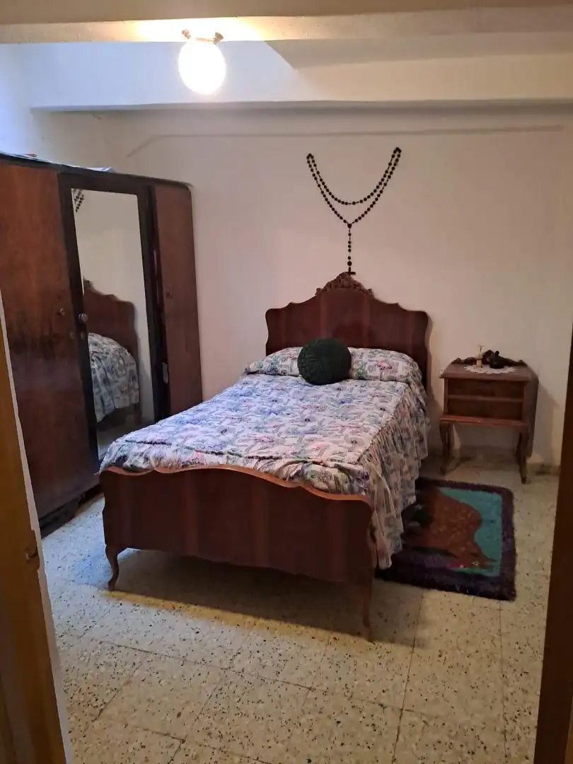 Casa adosada en venta en Calle Barriocampo, 27, Alesanco Habitación de Casa adosada en venta en Alesanco con Amueblado