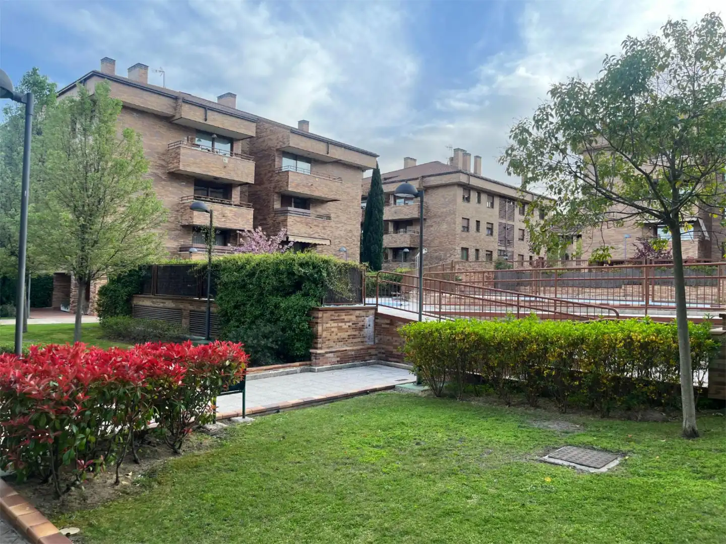 Exterior view of Flat for sale in Pozuelo de Alarcón  with Air Conditioner, Heating and Parquet flooring