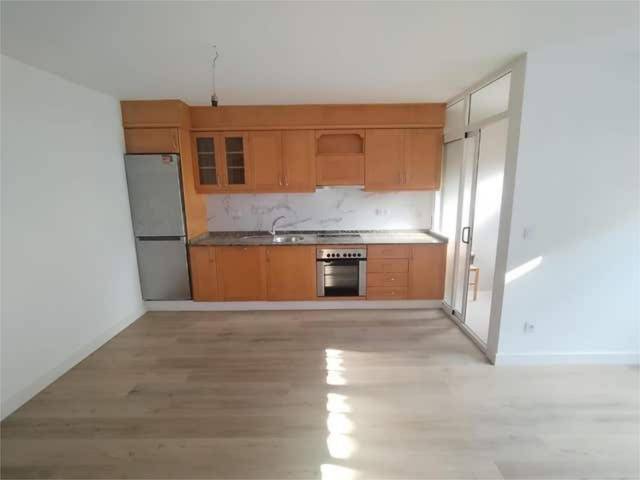 Piso en Alquiler en Ares