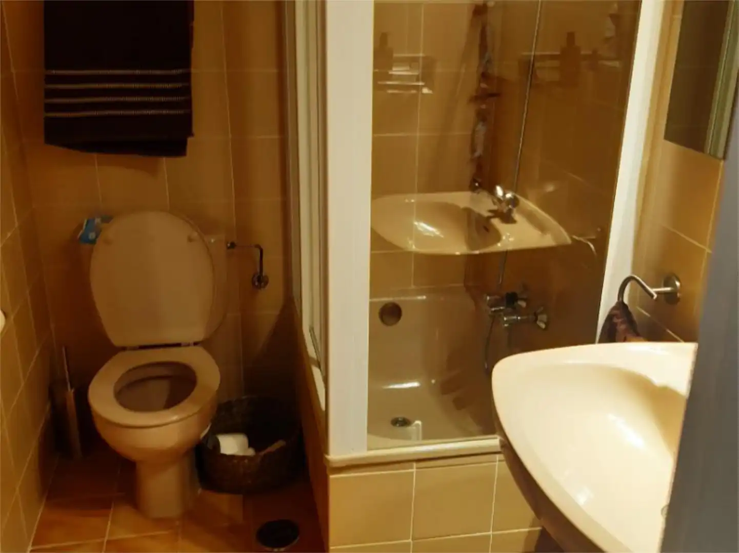 Casa o chalet de alquiler en Calle de Cuesta Blanca, 43, El Soto de la Moraleja Baño de Casa o chalet de alquiler en La Moraleja con Aire acondicionado, Calefacción y Jardín privado