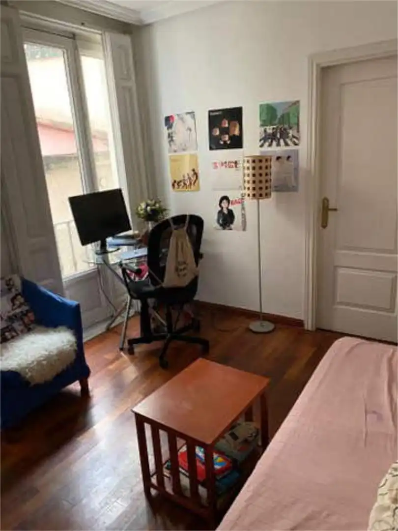 Schlafzimmer von Wohnungen zur Miete in  Madrid Capital mit Möbliert