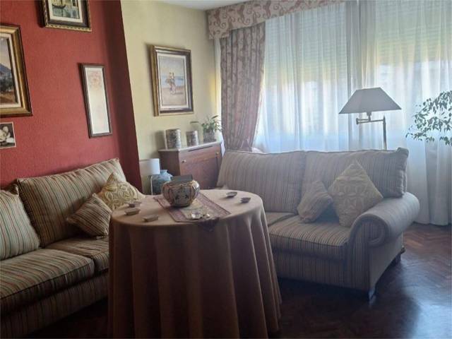 Piso en Venta en Calle de Puenteareas, 1 en Prosperidad