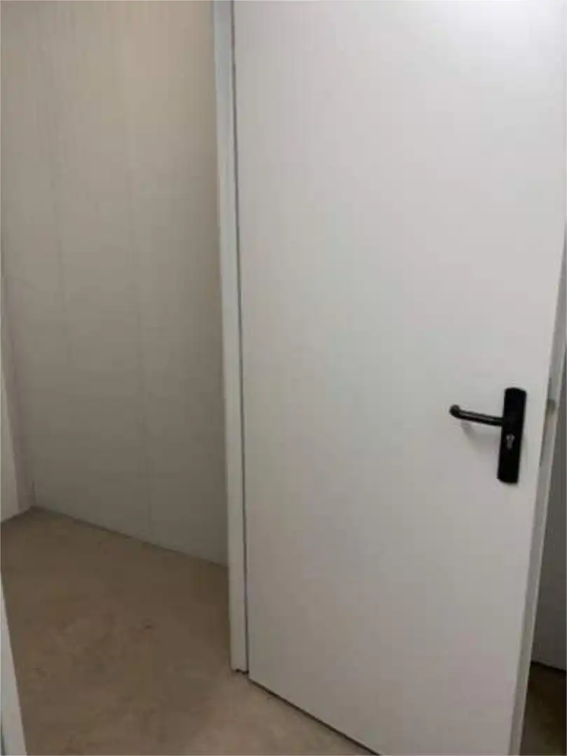 Trastero de alquiler en La Petxina Baño de Trastero de alquiler en Valencia