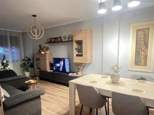 Piso en Venta en Calle Cervantes, 34 en Pueblo de Cullera