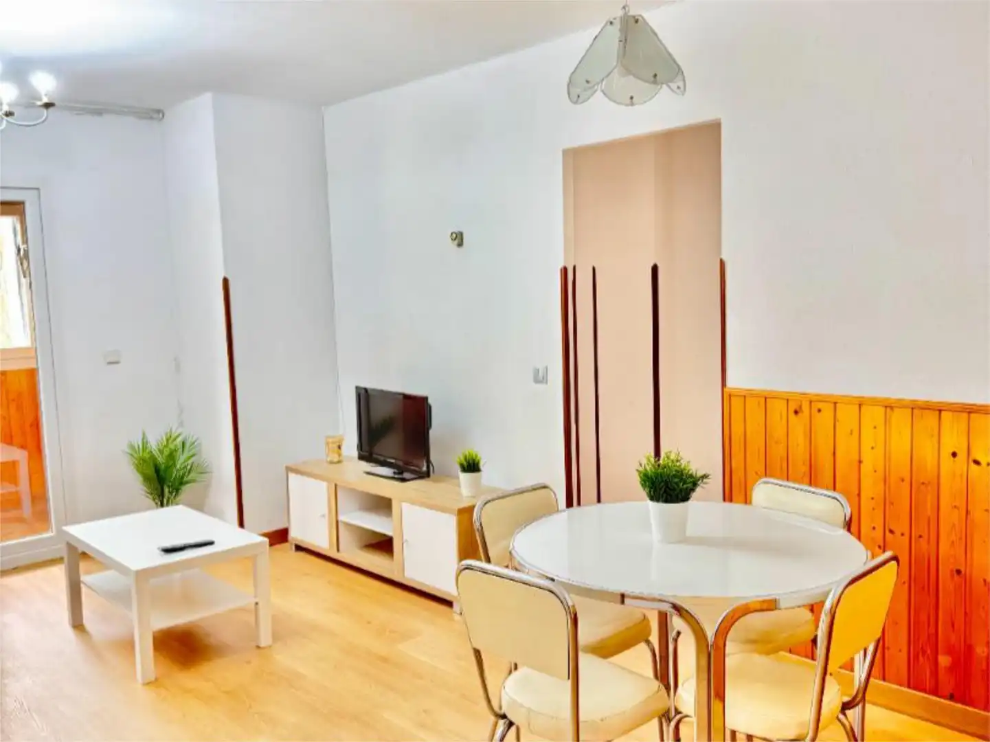 Flat for rent in Calle Gutiérrez Solana, 13, Alisal - San Román Flat for rent in Calle Gutiérrez Solana, 13, Alisal - San Román