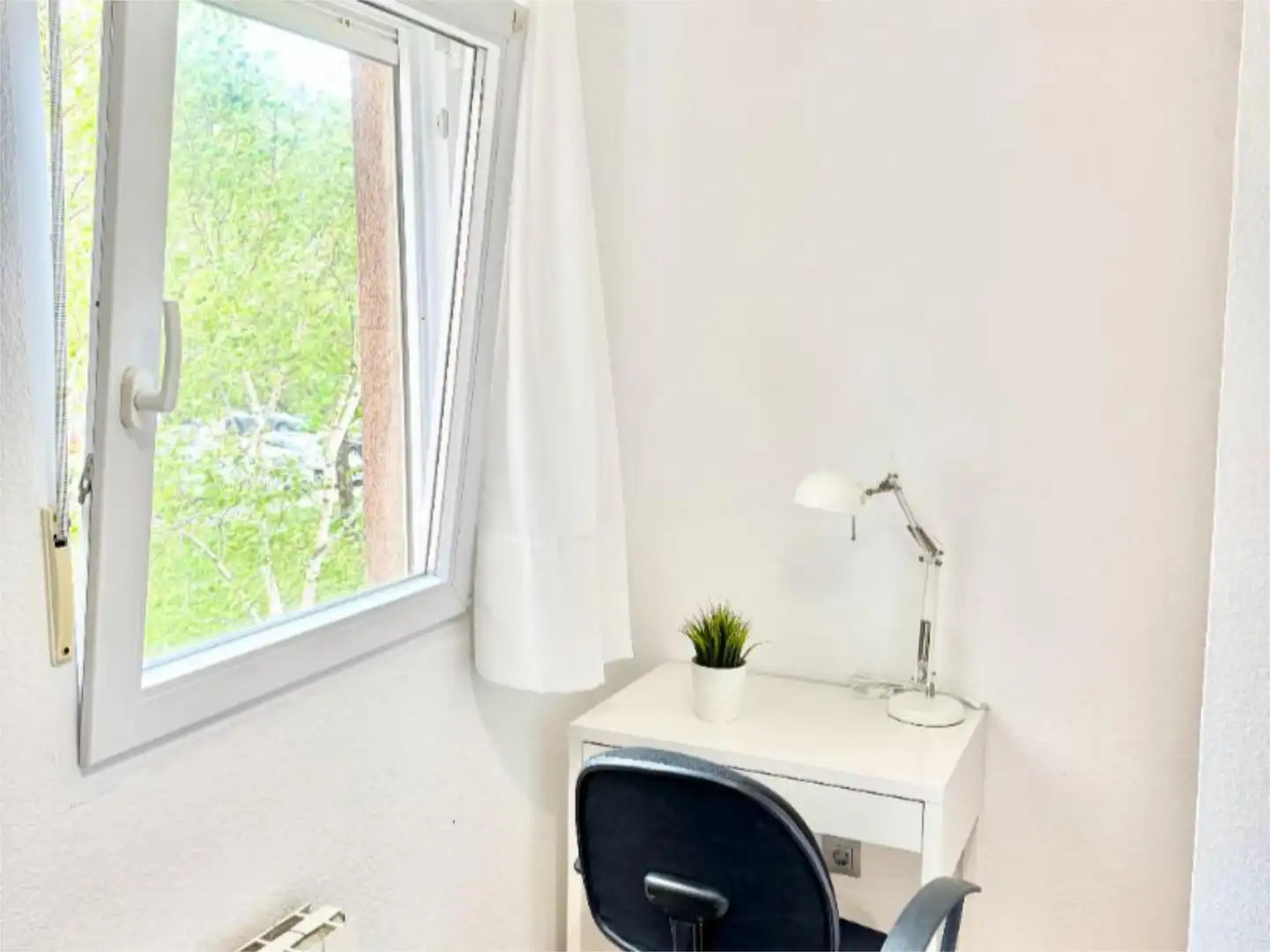 Flat for rent in Calle Gutiérrez Solana, 13, Alisal - San Román Flat for rent in Calle Gutiérrez Solana, 13, Alisal - San Román