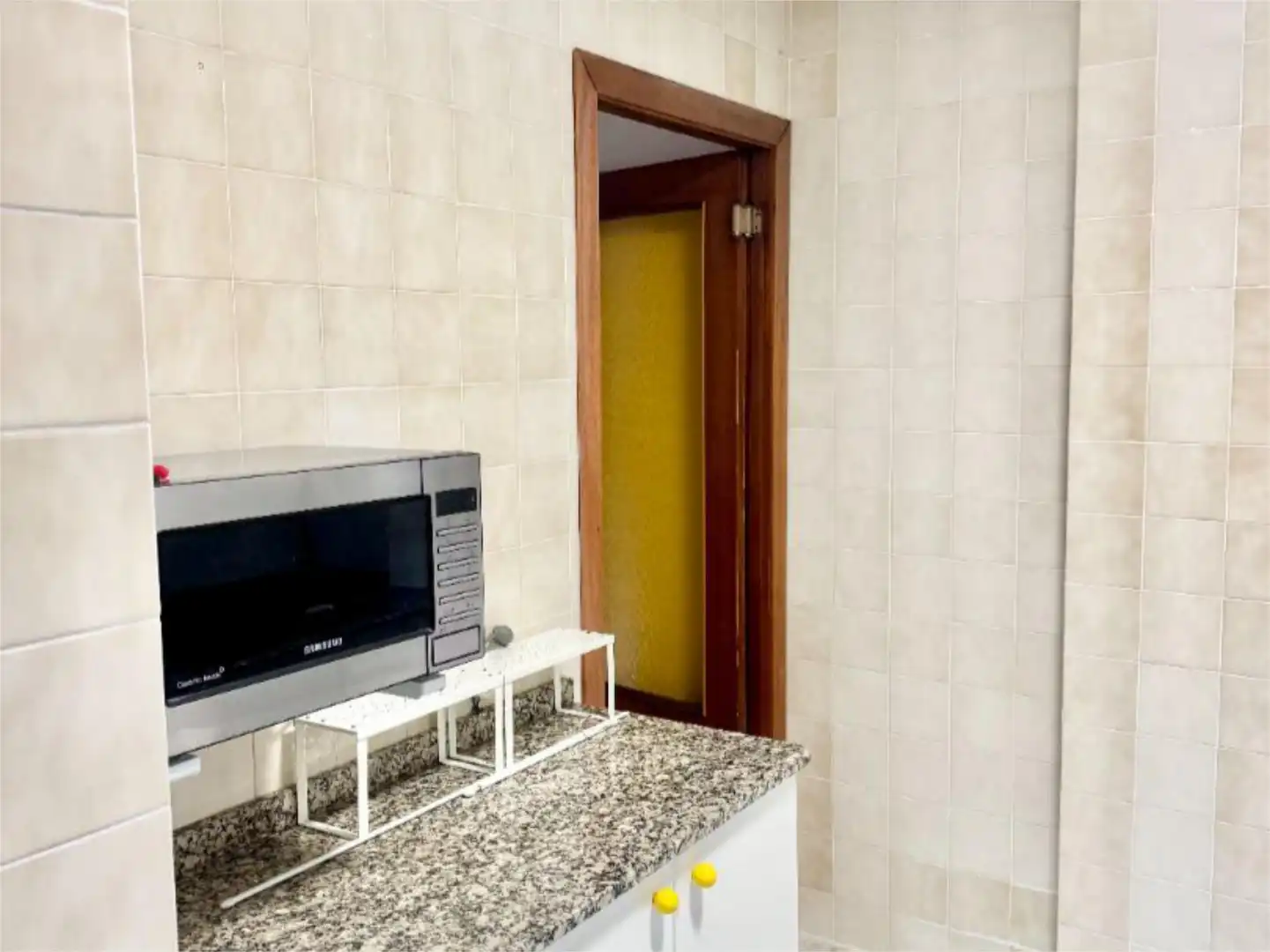 Flat for rent in Calle Gutiérrez Solana, 13, Alisal - San Román Flat for rent in Calle Gutiérrez Solana, 13, Alisal - San Román