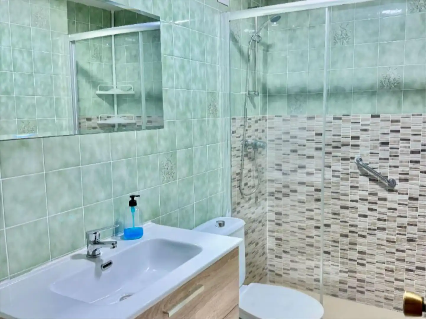 Flat for rent in Calle Gutiérrez Solana, 13, Alisal - San Román Flat for rent in Calle Gutiérrez Solana, 13, Alisal - San Román