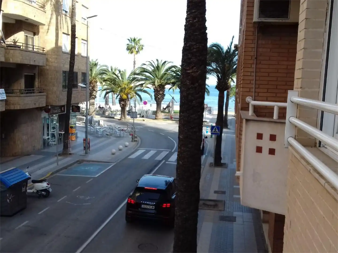 Vista exterior de Apartamento de alquiler en Benicarló con Terraza, Piscina y Amueblado