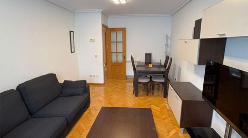 Foto 2 de Pis de lloguer a Calle del Mar Menor, 8, Pinar del Rey, Madrid Capital