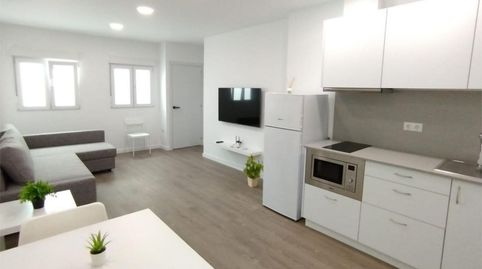 Piso de alquiler en Calle Murillo, 44, Vecindario - El Doctoral - Cruce de Sardina, Santa Lucía de Tirajana - imagen 3 Foto 3 de Piso de alquiler en Calle Murillo, 44, Vecindario - El Doctoral - Cruce de Sardina, Santa Lucía de Tirajana