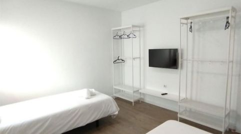 Piso de alquiler en Calle Murillo, 44, Vecindario - El Doctoral - Cruce de Sardina, Santa Lucía de Tirajana - imagen 5 Foto 5 de Piso de alquiler en Calle Murillo, 44, Vecindario - El Doctoral - Cruce de Sardina, Santa Lucía de Tirajana