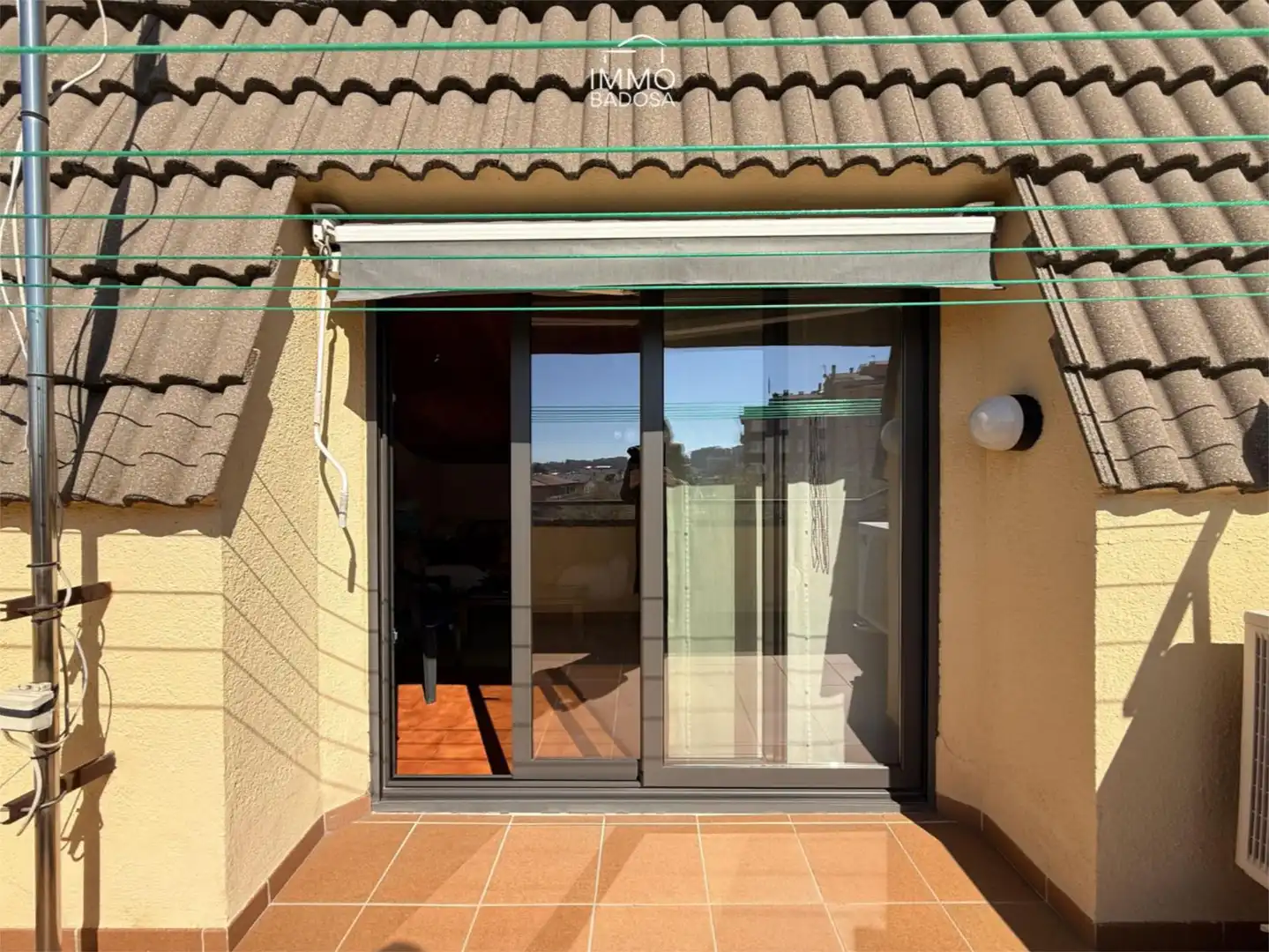 Single-family semi-detached for sale in Carrer Antoni Espona I Nuix, 27, Estadi - Santa Anna Balcony of Single-family semi-detached for sale in Vic with Air Conditioner, Terrace and Balcony