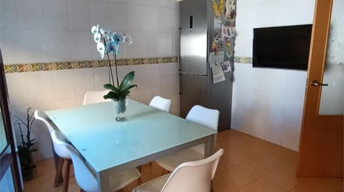 Foto 3 de Casa adosada en venta en Avenida Zaragoza, 4, Pinseque, Zaragoza