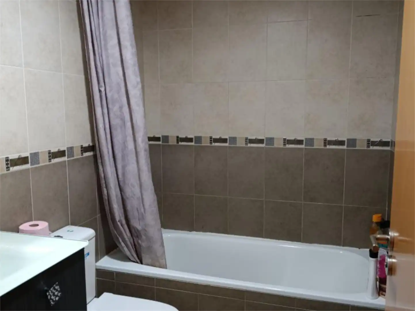 Detached homes for sale in Avenida Zaragoza, 4, Pinseque Bathroom of Detached homes for sale in Pinseque with Air Conditioner, Heating and Parquet flooring