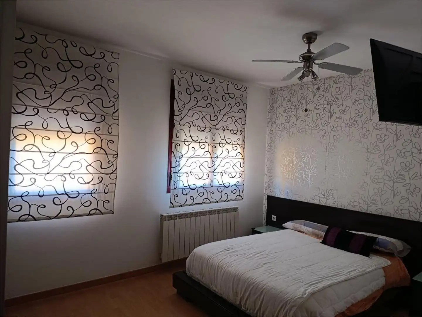 Detached homes for sale in Avenida Zaragoza, 4, Pinseque Bedroom of Detached homes for sale in Pinseque with Air Conditioner, Heating and Parquet flooring