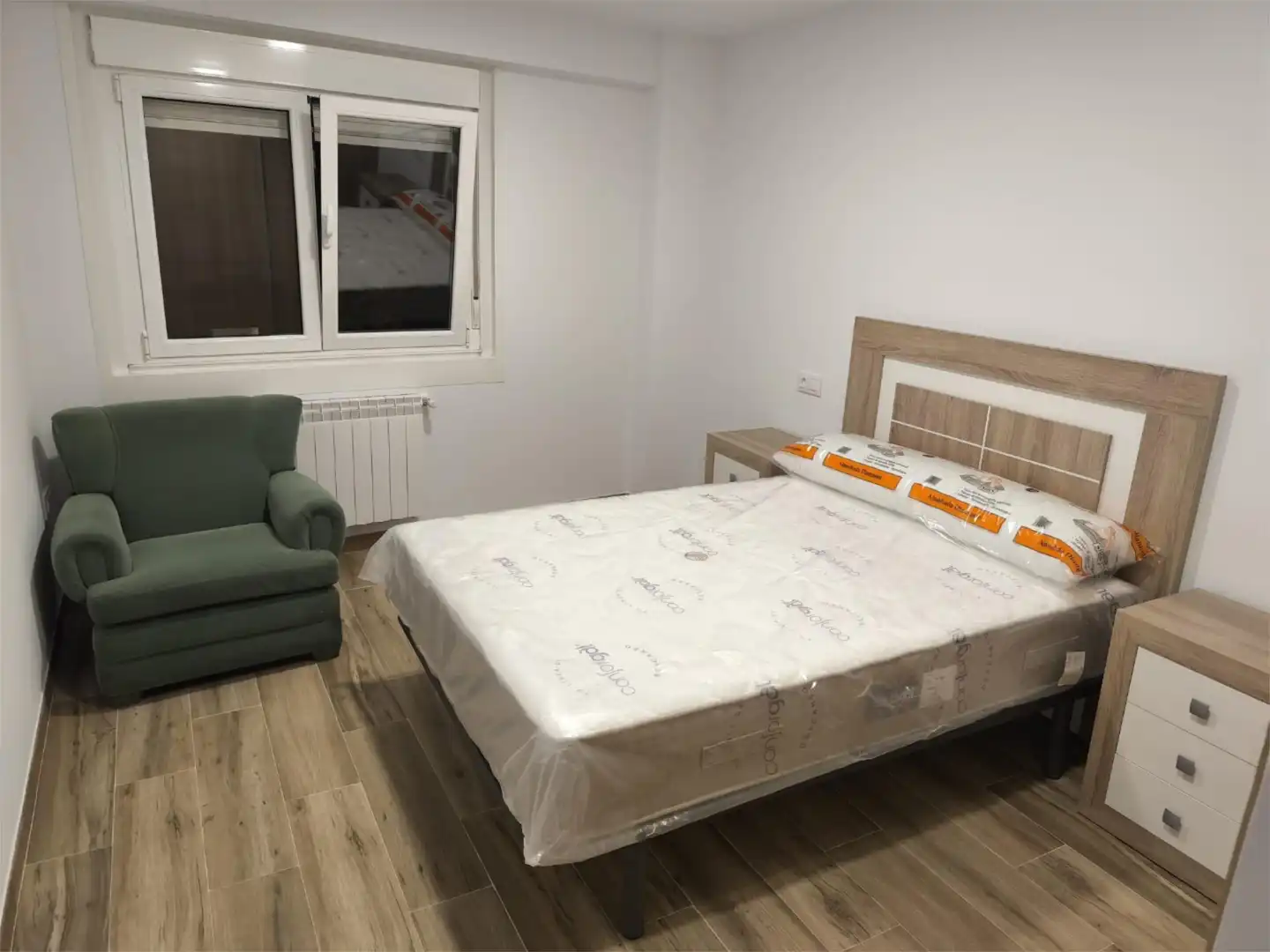 Habitación de Piso de alquiler en Val do Dubra con Calefacción, Parquet y Amueblado