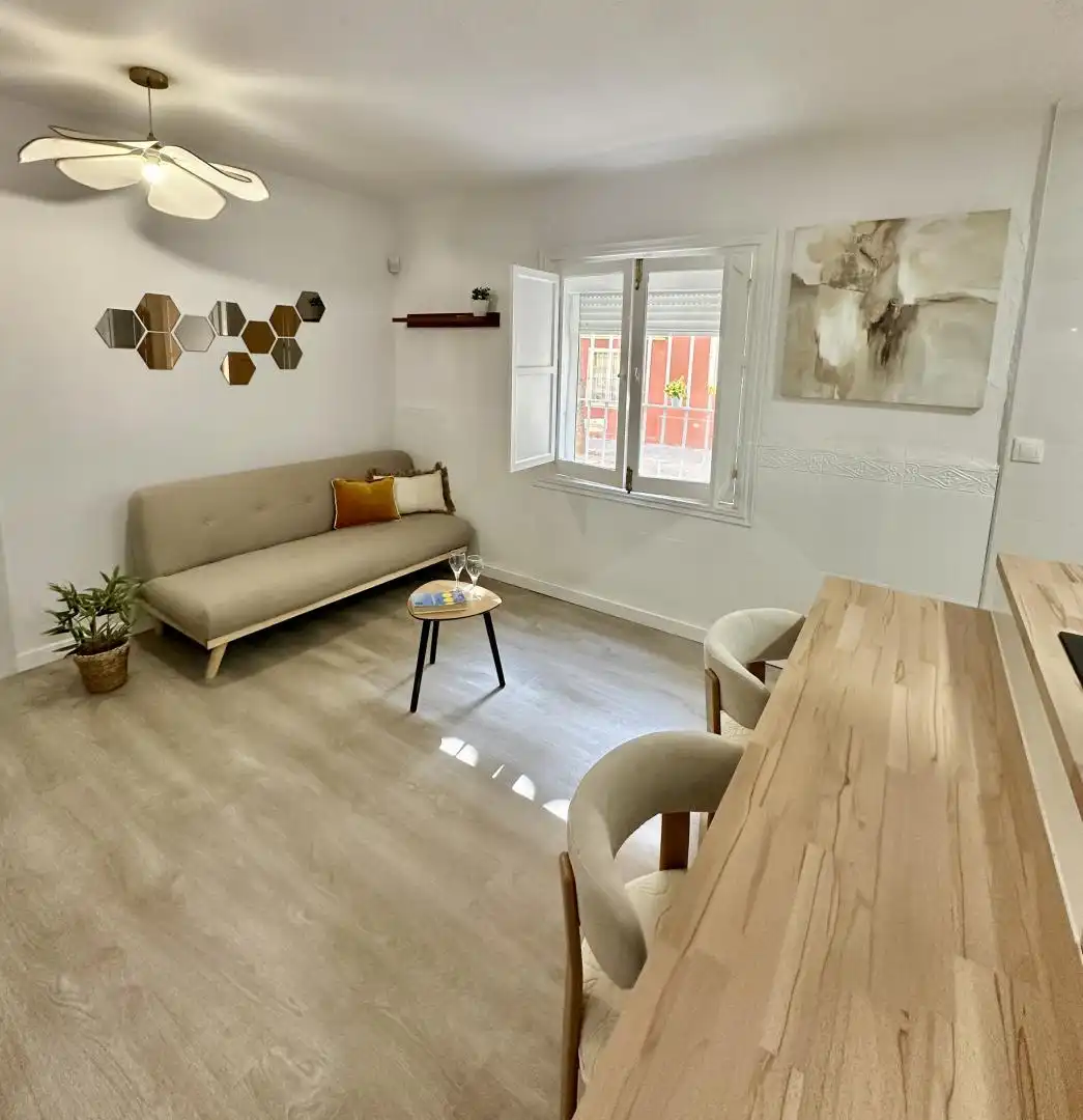 Sala de estar de Piso en venta en Málaga Capital con Parquet, Amueblado y Balcón