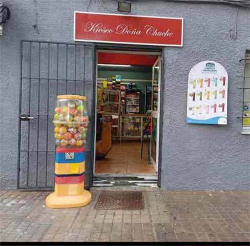 Local comercial en Alquiler en Vallesequillo
