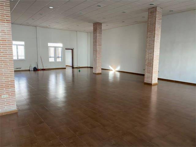 Local comercial en Alquiler en Herrera del Duque