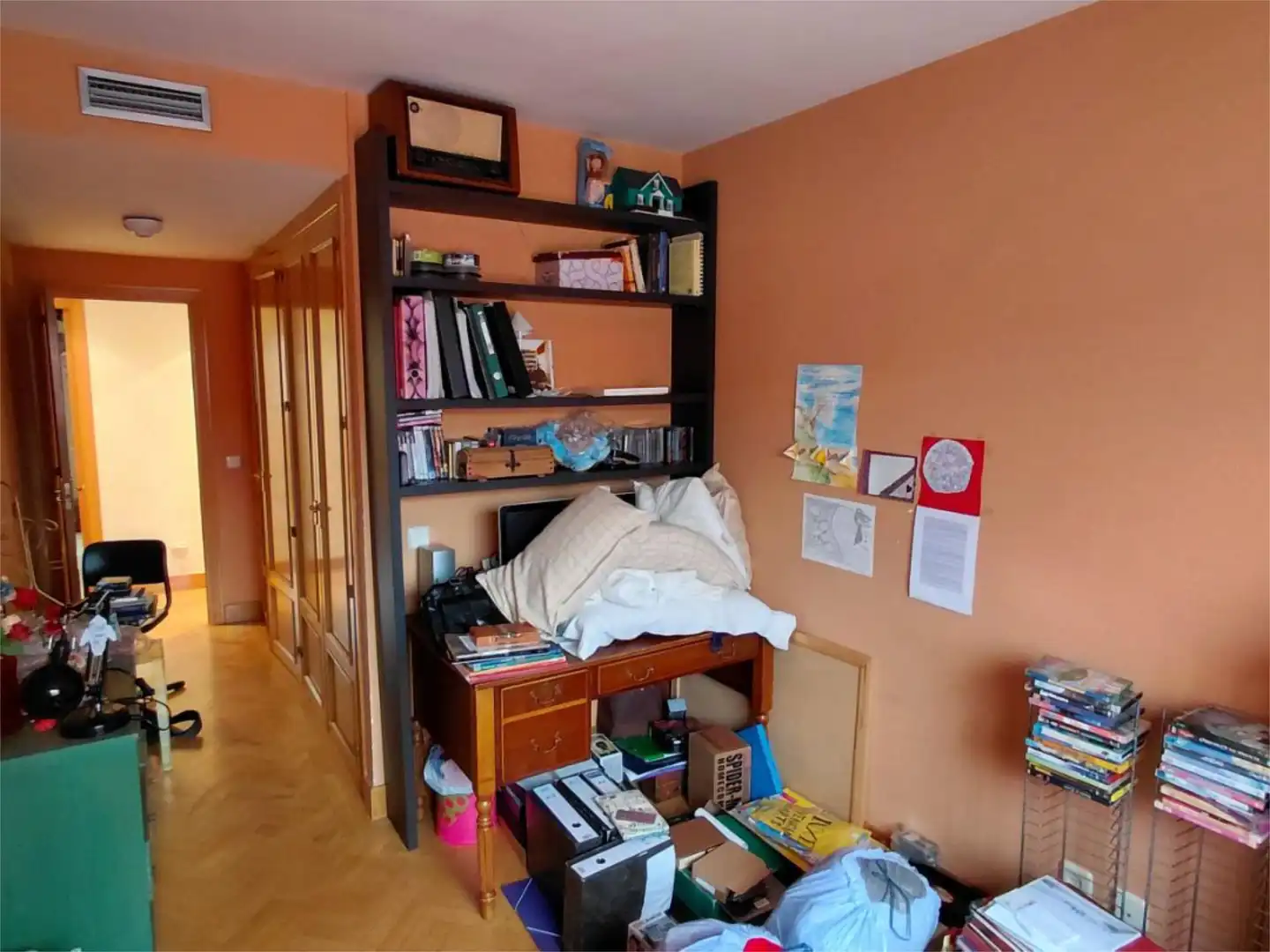 Flat for sale in Cañon Del Río Lobos, 7, Madrid Bedroom of Flat for sale in Madrid with Air Conditioner, Heating and Private garden