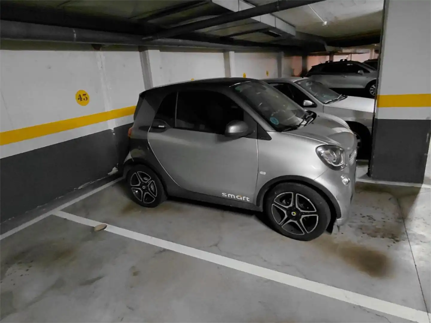 Flat for sale in Cañon Del Río Lobos, 7, Madrid Parking of Flat for sale in Madrid with Air Conditioner, Heating and Private garden