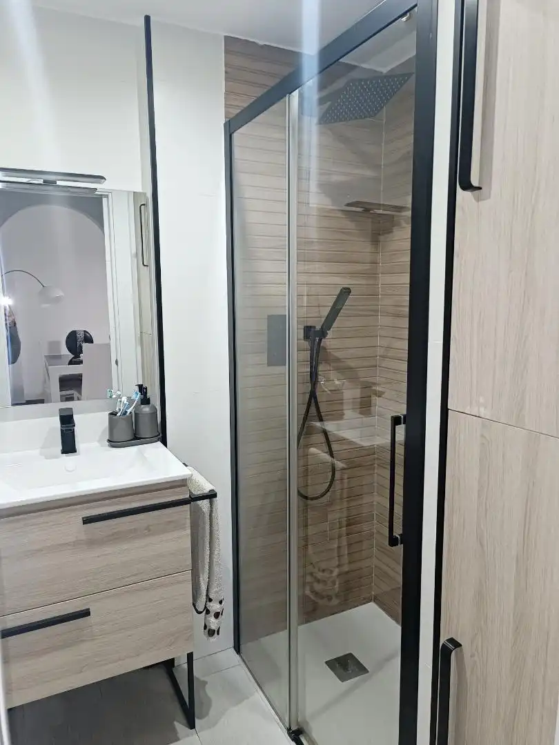 Flat for sale in Barriada Los Fernández, 66, Torre de Benagalbón Bathroom of Flat for sale in Rincón de la Victoria with Air Conditioner and Balcony