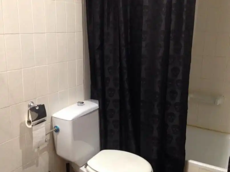 Habitación en Carrer de l'Artesania, 30, Verdum Baño de Piso para compartir en Barcelona con Terraza y Amueblado