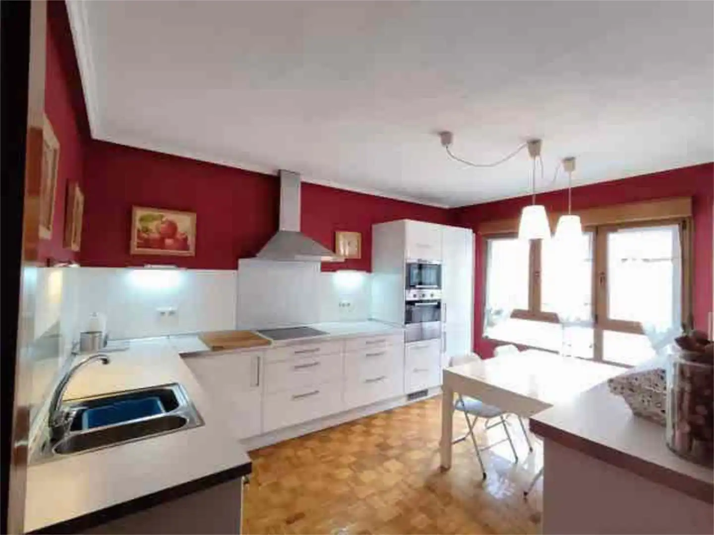 Cocina de Piso de alquiler en Oviedo  con Calefacción y Amueblado