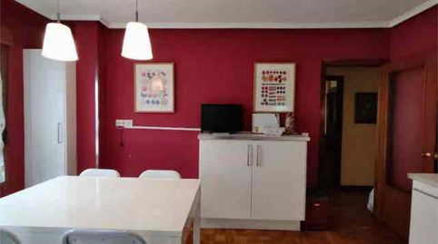 Foto 2 de Piso de alquiler en Milán - Pumarín, Oviedo