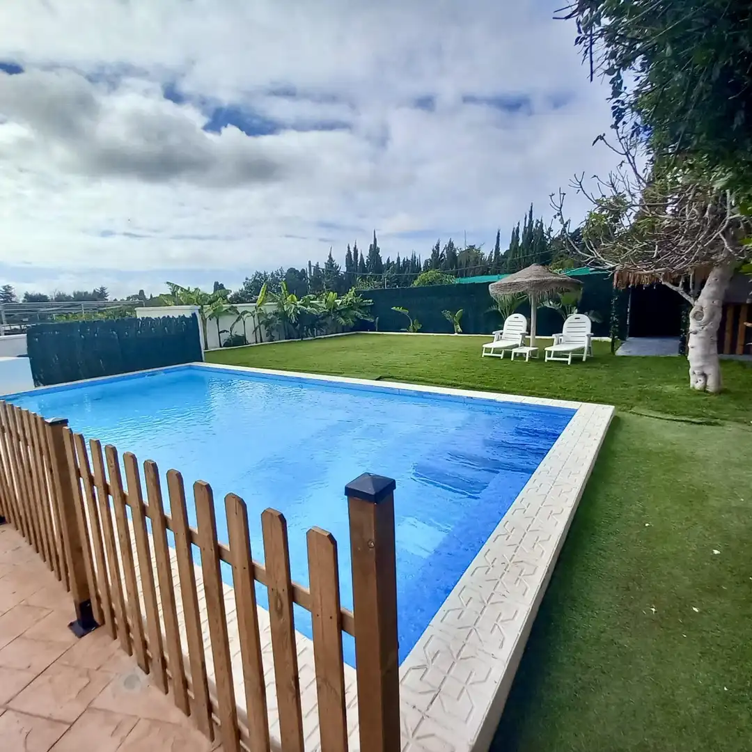 Swimming pool of Houses for sale in El Puerto de Santa María  with Air Conditioner, Private garden and Terrace