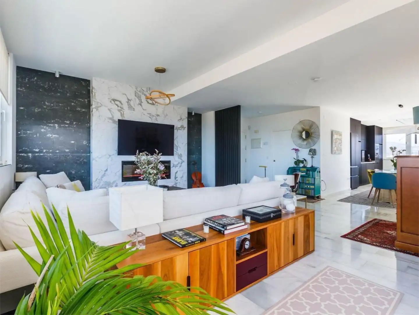 Sala de estar de Ático de alquiler en Vélez-Málaga con Aire acondicionado, Terraza y Piscina