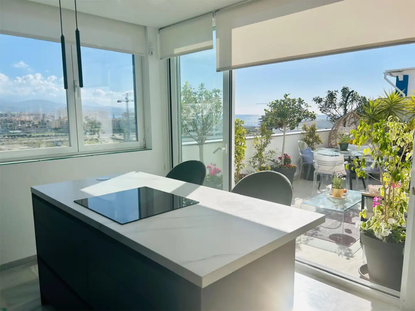 Wohnung zur Miete in Calle Mar Cantabrico, 7, Poniente - Faro Wohnung zur Miete in Calle Mar Cantabrico, 7, Poniente - Faro