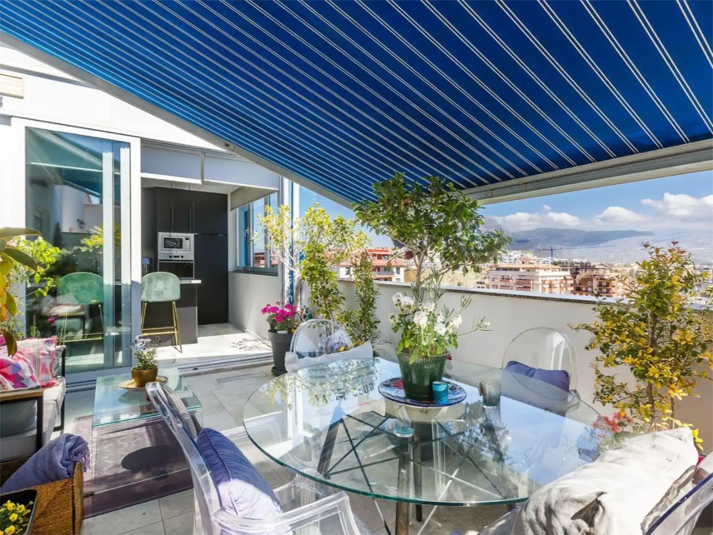 Wohnung zur Miete in Calle Mar Cantabrico, 7, Poniente - Faro Wohnung zur Miete in Calle Mar Cantabrico, 7, Poniente - Faro