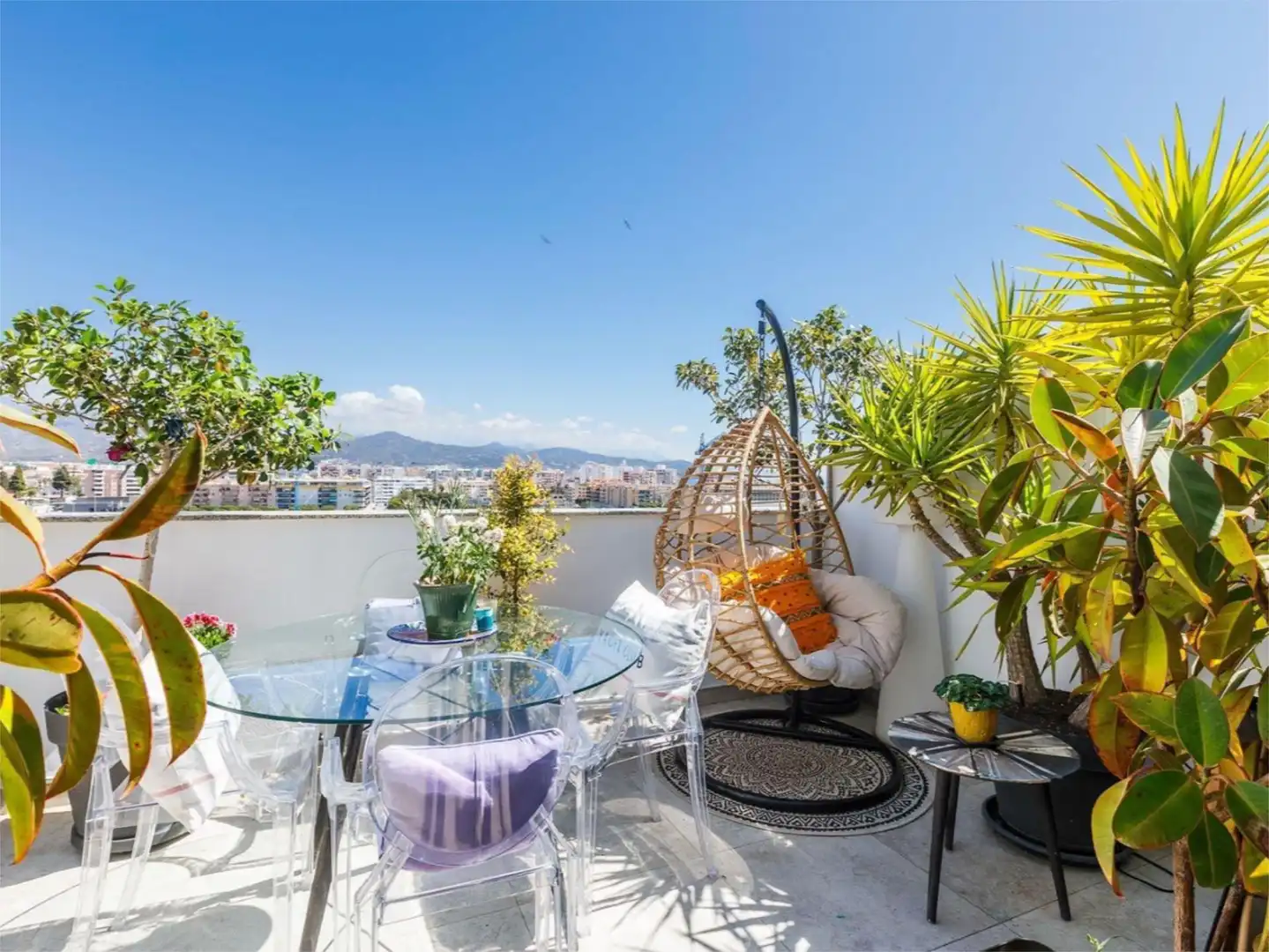 Wohnung zur Miete in Calle Mar Cantabrico, 7, Poniente - Faro Wohnung zur Miete in Calle Mar Cantabrico, 7, Poniente - Faro