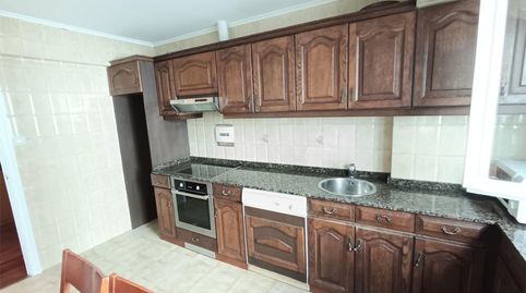 Foto 2 de Piso en venta en Correos Kalea, 42, Centro, Portugalete