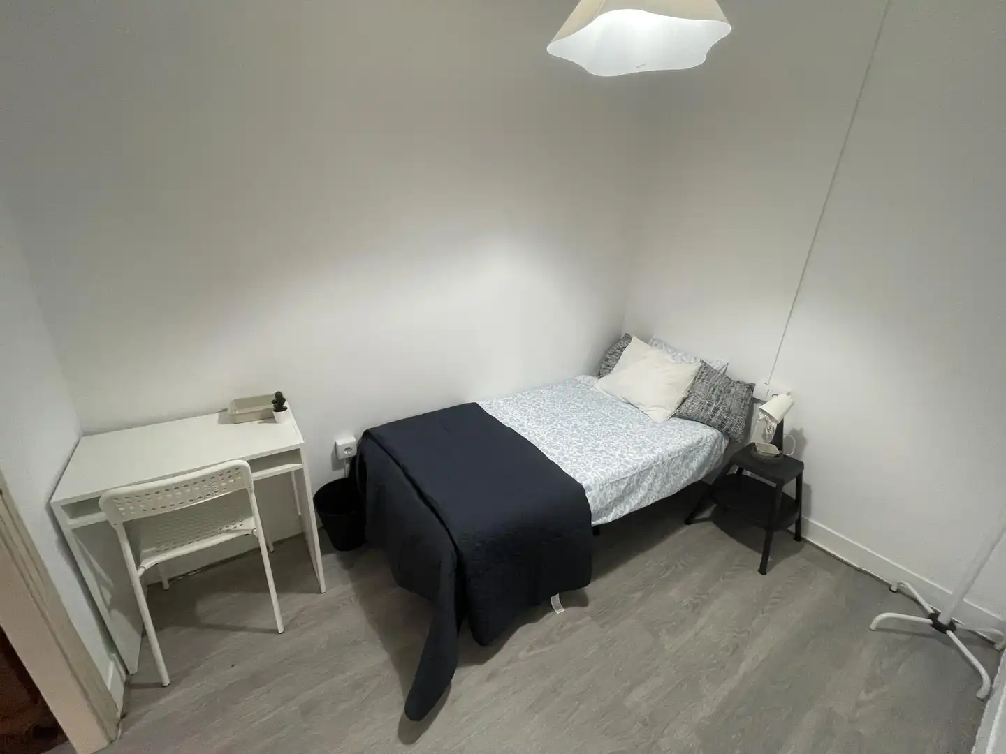 Room in OU-540, 42, A Carballeira