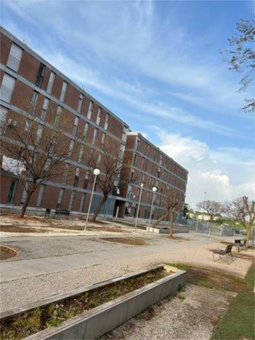 Garaje en Alquiler en Puertas del sur - Guadabajaque