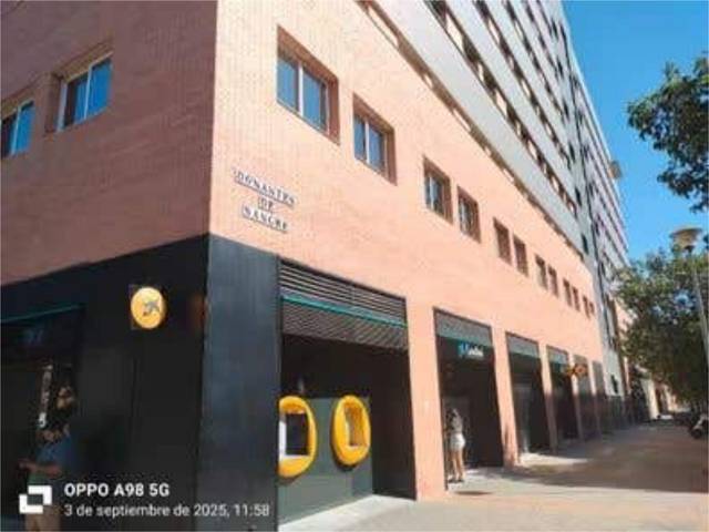 Oficina en Alquiler en Colores -  Entreparques