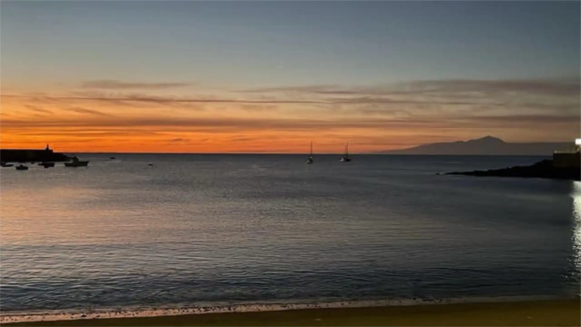 Exterior view of Apartments for rent in Las Palmas de Gran Canaria  with Terrace and Furnished