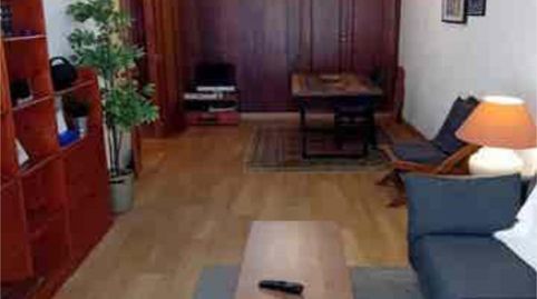 Foto 3 de Apartamento de alquiler en Salinas, Castrillón