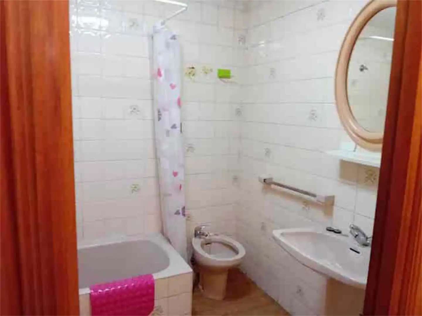 Badezimmer von Wohnungen zur Miete in Castrillón mit Terrasse