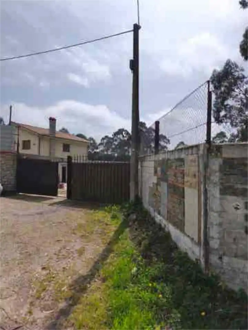 Vista exterior de Nave industrial de alquiler en Avilés