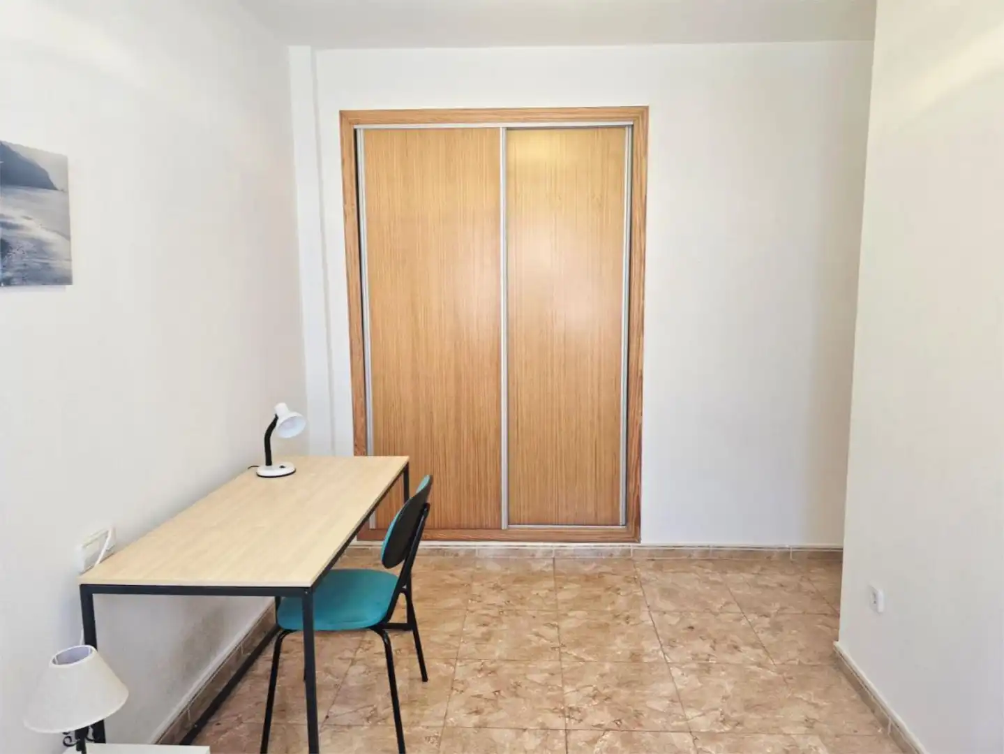Habitación en Calle Montoyas, 2, El Palmar Habitación de Piso para compartir en Murcia con Amueblado y Parking comunitario