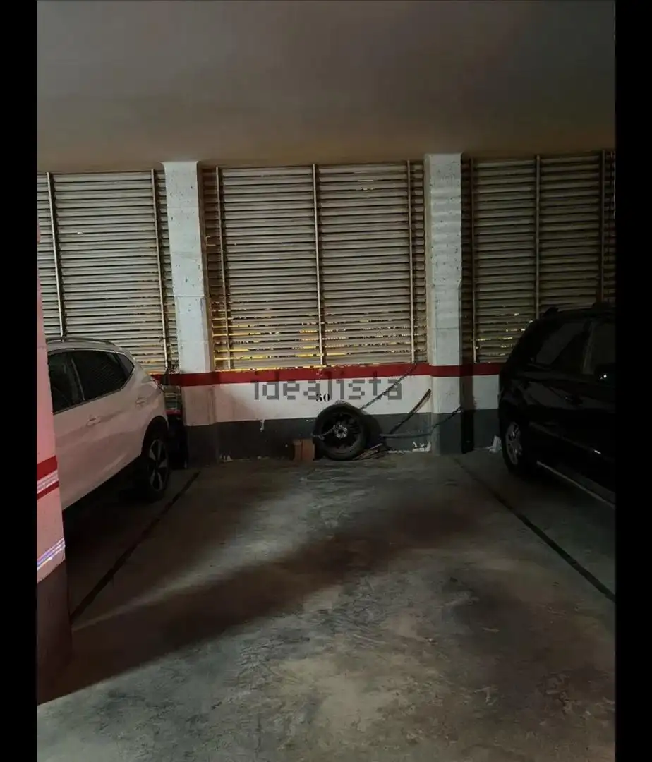 Parkplatz von Garage zum Verkauf in Eivissa