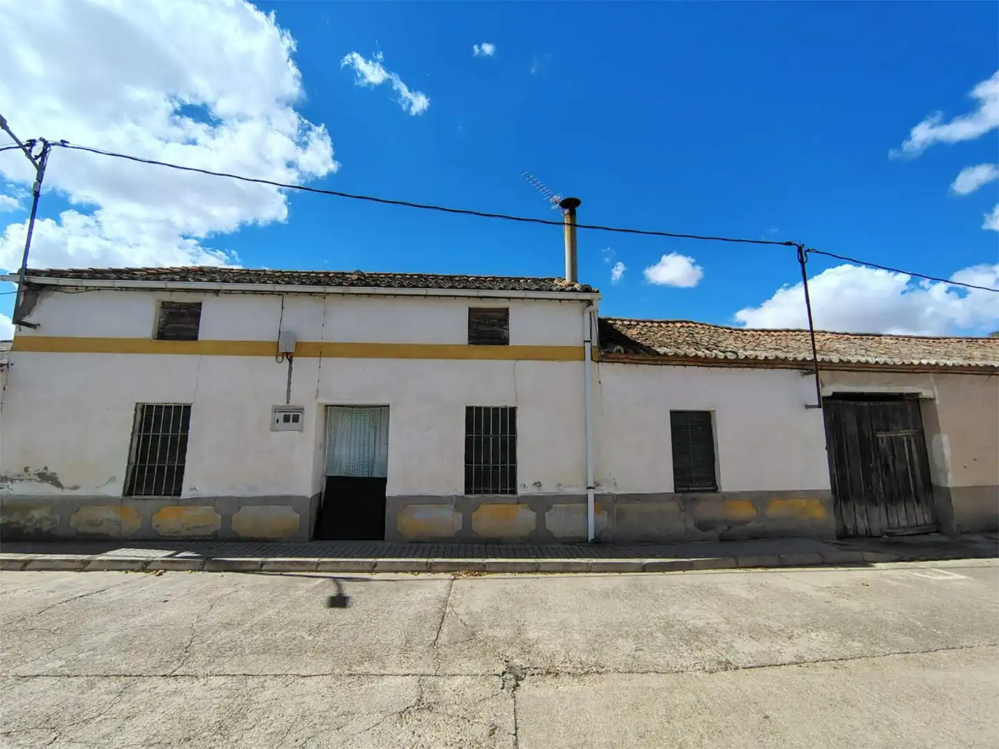 Exterior view of Country homes for sale in Coca