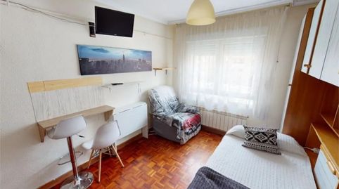 Foto 3 de Habitación en Calle Luis Alberdi, 14, Gamonal - San Bruno - G9, Burgos Capital